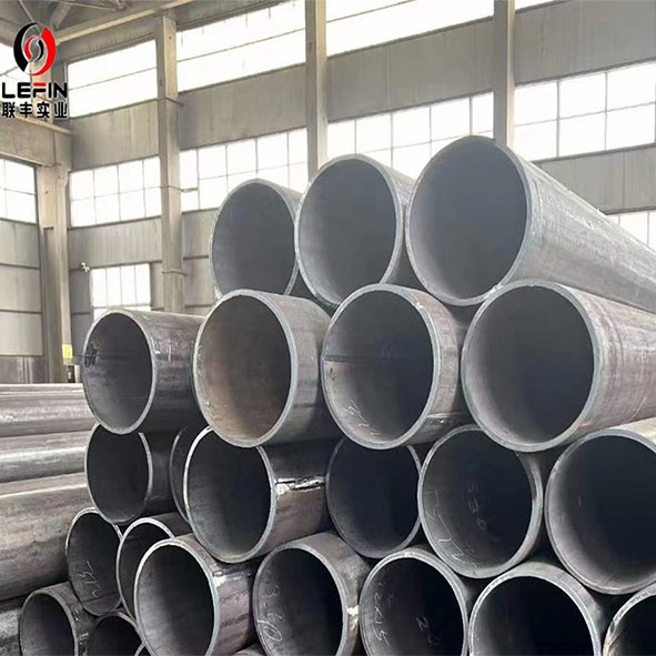 TUYAU SOUDÉ ASTM A36